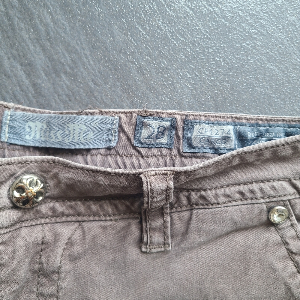 Miss Me Mauve Purple Cargo Denim Shorts Embroidered Wings Back Pockets - 28 - Picture 4 of 14